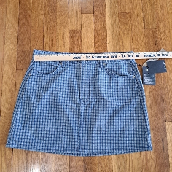 Reformation NEW Cher Mini Skirt in Valley Plaid Size 32 Blue and White Preppy - Picture 11 of 12